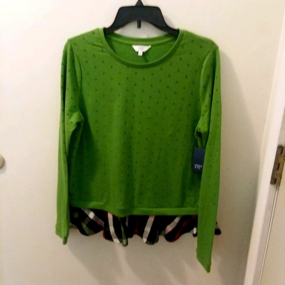 Crown & Ivy Green dotted Plaid Ruffle top M NWT